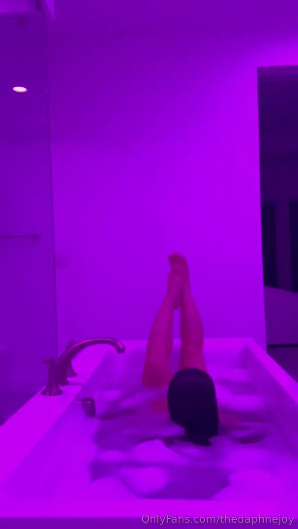 Thedaphnejoy Nude Leaked OnlyFans Video #146685 - ePornLeak