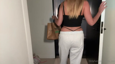 Lily Lanes Fucks The Delivery Guy