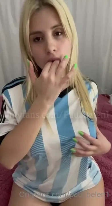 Messi Fan Paulibelen1 Fingers Her Pussy - ePornLeak