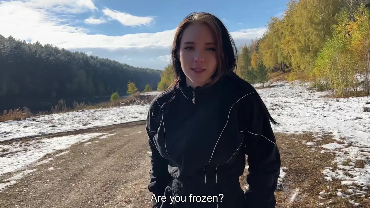 Sweetie Fox's Outdoor Sex Ends With CIM - ePornLeak