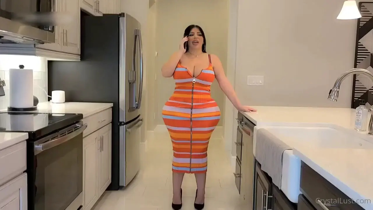 Crystal Lust Gets Her Ass Eaten Out Before Sex - ePornLeak