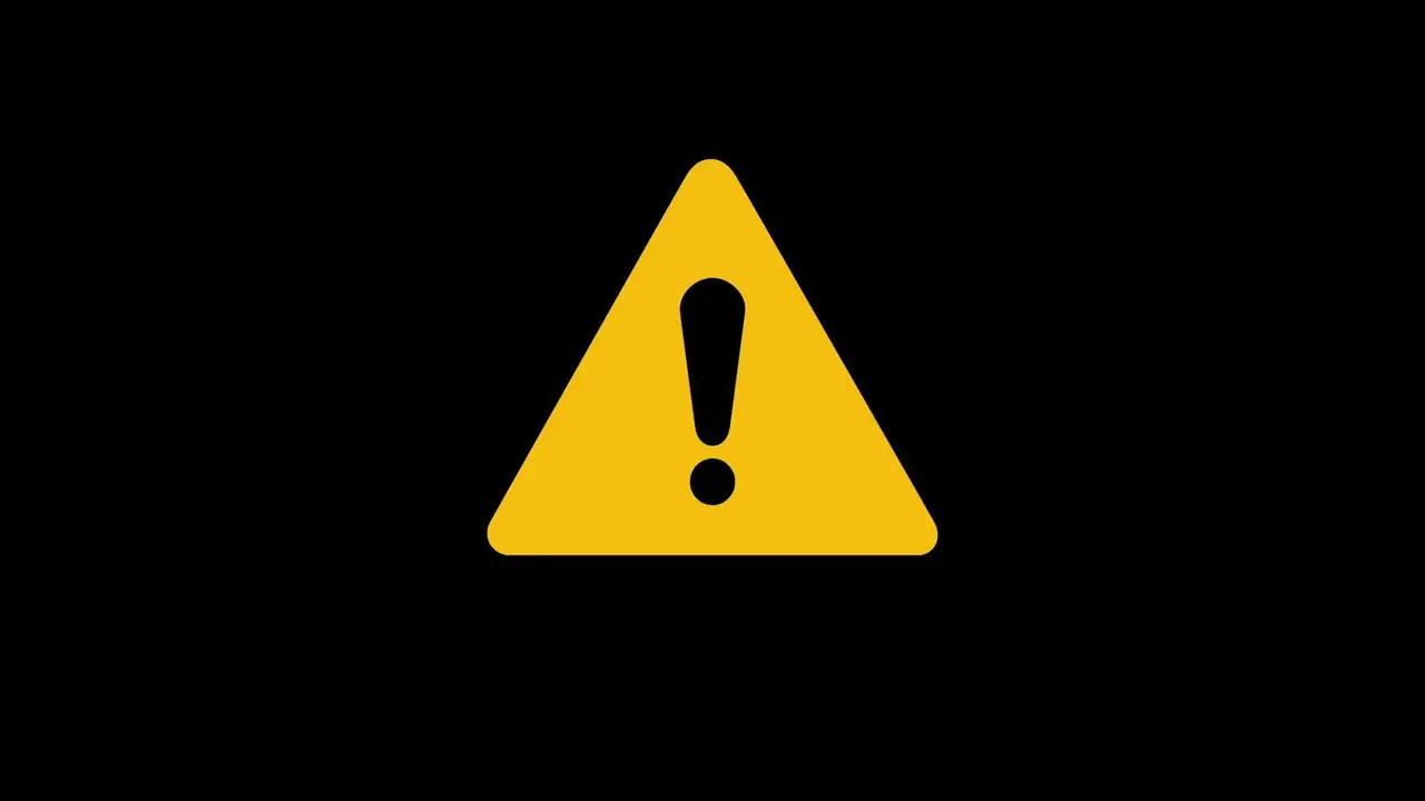 Julie Jess Gets Fingered & Taken Behind - ePornLeak