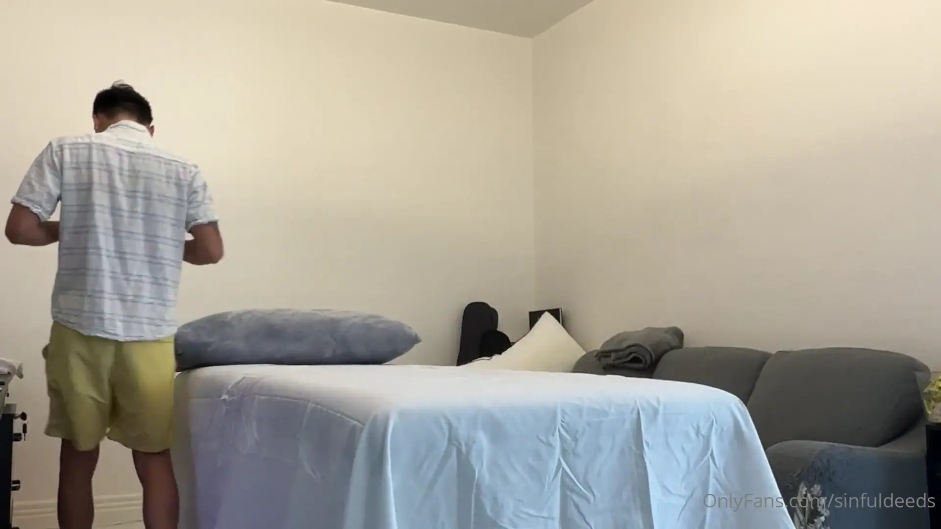 Sinfuldeeds Irish MILF RMT 3rd Appointment Video Leaked - ePornLeak