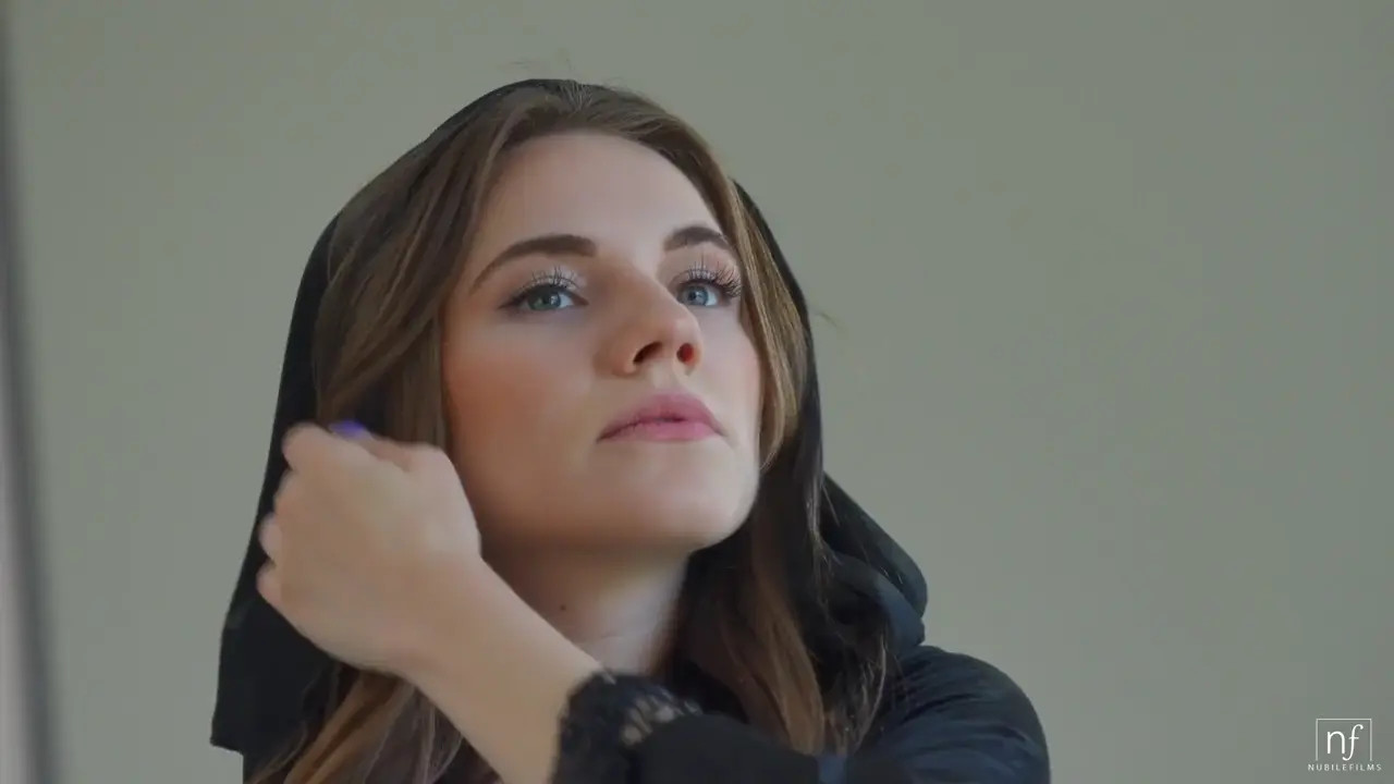 Christina Sage And Rose Carter's Halloween Threesome - ePornLeak