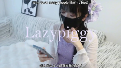 Lazzypiggy Uses Her Feet To Pleasure Her Fan