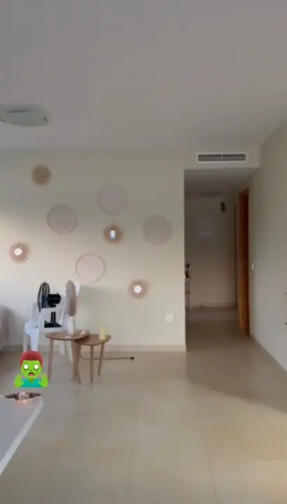 Paufrancoficial Plays With Her Pussy - ePornLeak