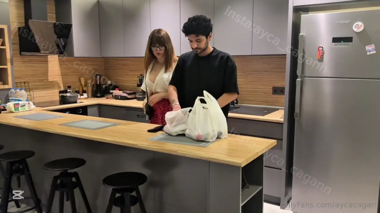 Zeynep Cagis Gives Blowjob Secretly From Acnoctem - ePornLeak