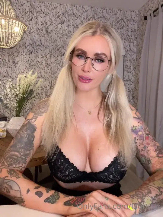 Lauralux's Private Jerk Off Lesson - ePornLeak