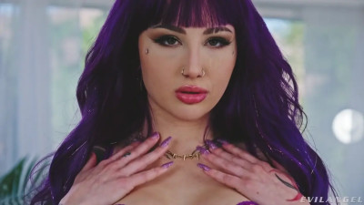 Rough BBC Double Penetration Makes Valerica Steele Squirt