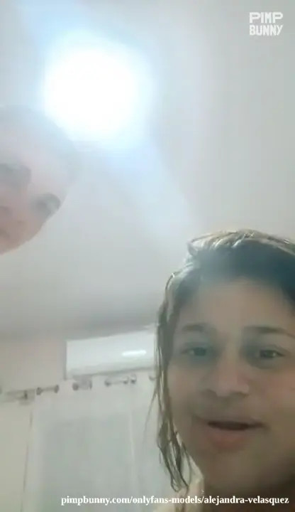 Alejandra Velasquez Squirts After Doggy Style - ePornLeak