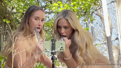 Zoeyisasiren Seduce By Sucking Dildos