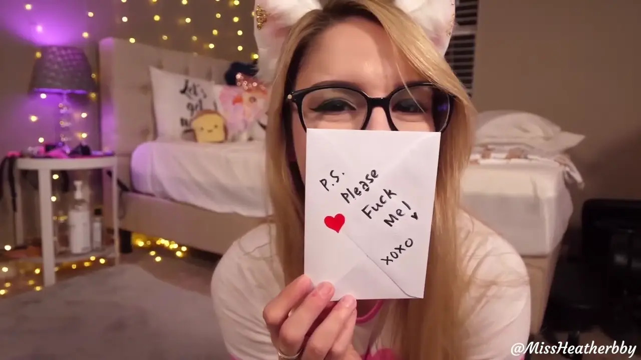 Missheatherbby Wants To Be A Perfect Slut For Her Daddy - ePornLeak