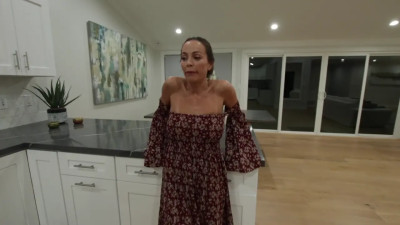 Abigail Mac Gets Her Pussy Sucked In The Kitchen