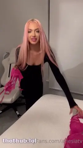 Alexandra Marianna Gives A Great Blowjob POV - ePornLeak