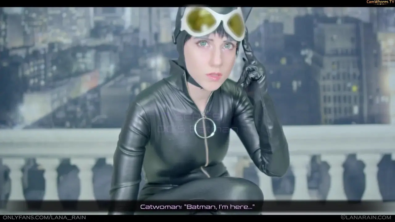 Catwoman Gets Her Holes Checked With A Dildo, By Lana Rain - ePornLeak