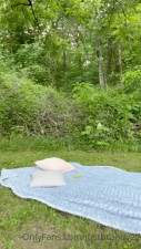 Reneesrealm Has Outdoor Sex