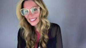 Diora Baird [ diorabaird ] - Hey y all  I ve been going through some personal shit but I ll be