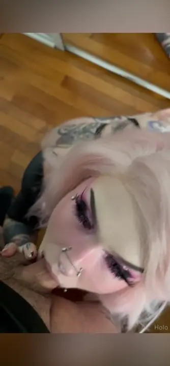 Rule34shark Takes A Cock To Her Throat - ePornLeak