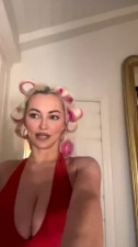Lindsey Pelas Live Where At The End She Shows Her Tits
