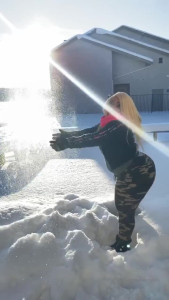 Monalita - How come I’m always horny for you when you’re not messaging me