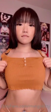 Mvngokitty Plays With Her Nipples