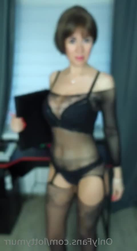 Sage [ sagedaniels ] - Can I be your #1? 💋 - ePornLeak