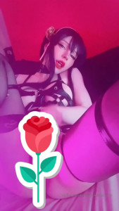 Da Foot Goddess [ dafootgoddess1 ] - So in 2020 I got new boobs  before or after  Which ones are new