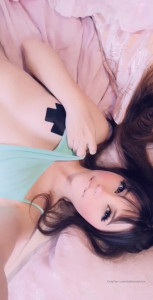 Belle Delphine [ belledelphine ] - Real life begins outside of your comfort zone😊😉