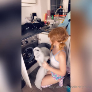 Belle Delphine [ belledelphine ] - how free it feels