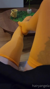 Angela 🌿 [ hairyangela ] - Do you like tongue fucking as much as I do?
