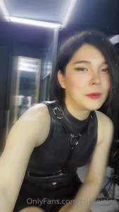 Jessie Lee [ tsjessielee ] - Check your dm’s