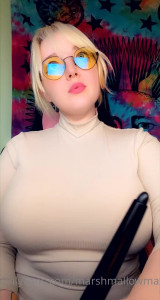 marshmallowmaximus - Don’t you just wanna touch me?