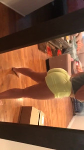Julie Cash [ thejuliecash ] - Would you lick me clean?