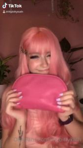 ♡Feya Fern♡ [ feyafern ] - Blue headed cutie 💦