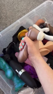 𝐫𝐮𝐛𝐲 ✨ [ rubysroses ] - Cleaning up for some play😉