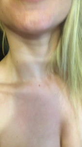 Anikka Albrite [ anikkaalbrite ] - Something simple today, but can’t complain about that figure ;)
