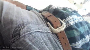 CowboyCavalao [ cboficialxxx ] - Want to see me fall in my 10 inch pleaser heels during my last shoot 