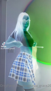 Anastasia Grace [ anastasia_grace20 ] - Old bike  new slip  perfect combi