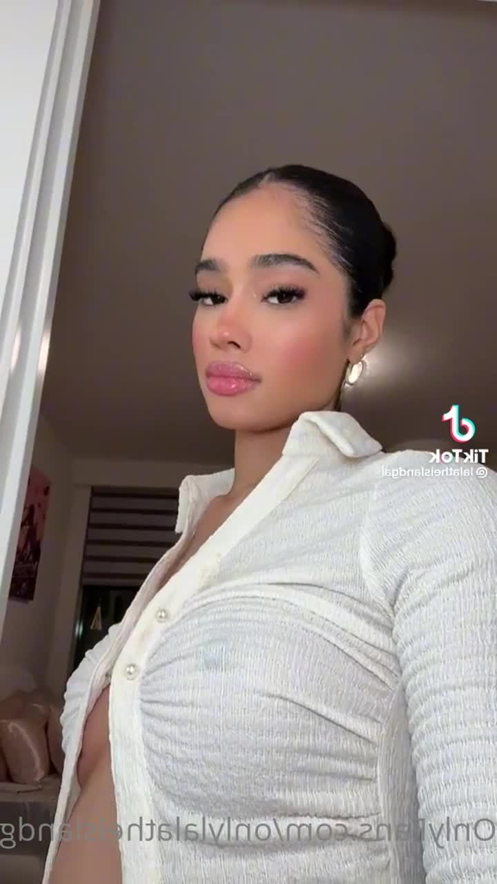 🎠Lala Baptiste🎡 [ onlylalatheislandgal ] - Good morning Miami - ePornLeak