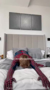 Henrytastetherainbow - 👅tell me what you think!