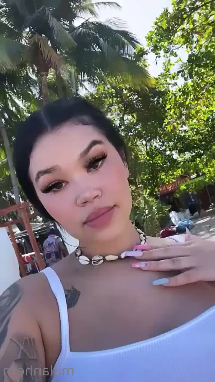 Mulan Hernandez [ mulanhern ] - Termine de hacer un poco de ejercicio   Ven a verme https onlyfans - ePornLeak