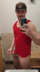 Harlan [ harlanz ] - do you like my outfit?🥰😘