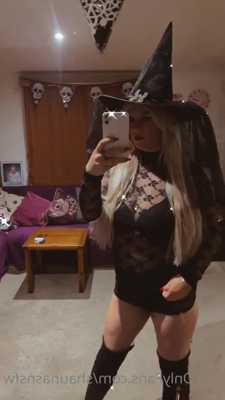 Shauna 💋🌸💦 [ shaunasnsfw ] - Pretty in pink 💗 - ePornLeak