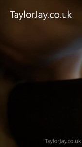 Taylor Jay [ xtaylorjayx ] - @plum_mistress left my ass well and truly paddled. I'll be editing
