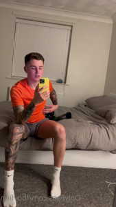 𝐅𝐁𝐎𝐘 𝐅𝐈𝐍𝐍 🖤 [ fboyfinn ] - 8 weeks pregnant wand  This just went out to my rebillers on my VIP
