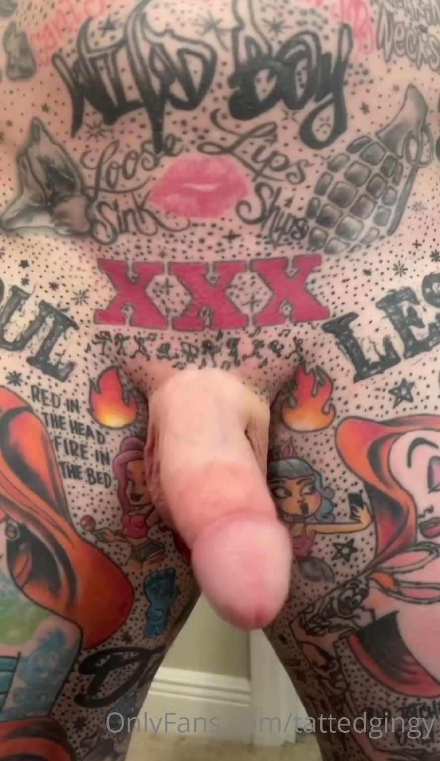 X-Rated Couples Content [ tattedgingy ] - Mommy got so horny and had to ride your cock on the kitchen floor - ePornLeak
