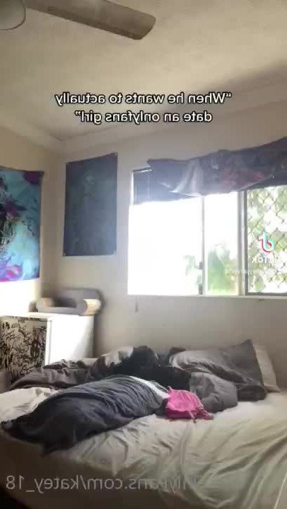 katey_18 - Fuck  fuck  fuck   ay sí papi  quiero que me llenes con tu lechita - ePornLeak