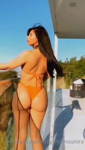Deyana Mounira [ deyanamounira ] - Suck on these