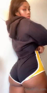 🪭😈💦 [ sobomb ] - NAKED WRESTLING HYPE  She got me by the dick lmao