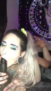 ravensiryn - I mean I would eat that pussy too